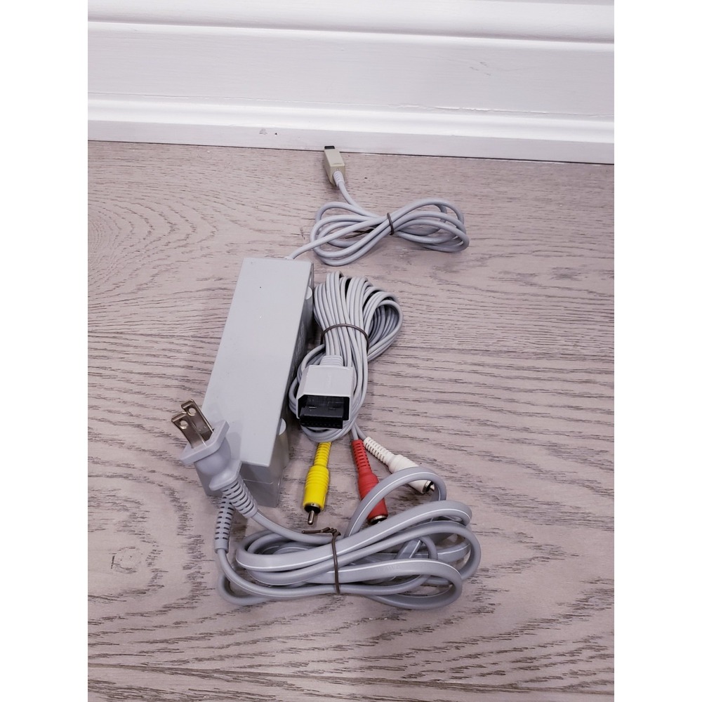 Nintendo Wii Console RVL-001 Bundle - TESTED - Picture 8 of 9